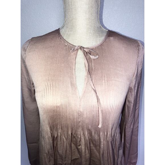 Lucky Brand Blush Pleated Peasant Blouse - XS - Picture 2 of 3